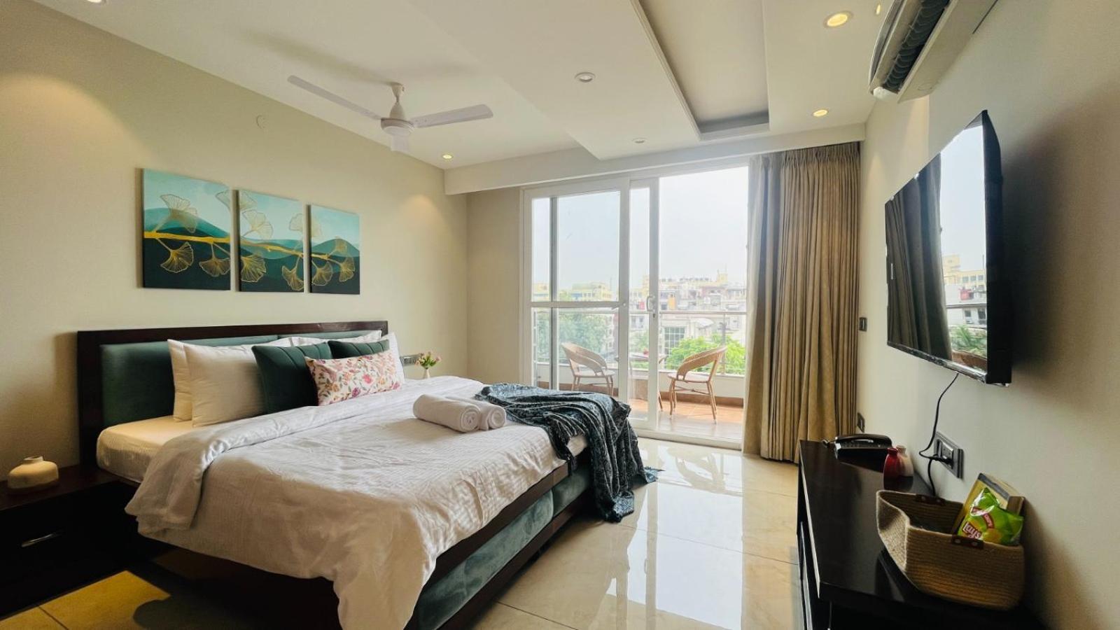 Zen Suites Gurgaon - Luxe Stays Collection Buitenkant foto