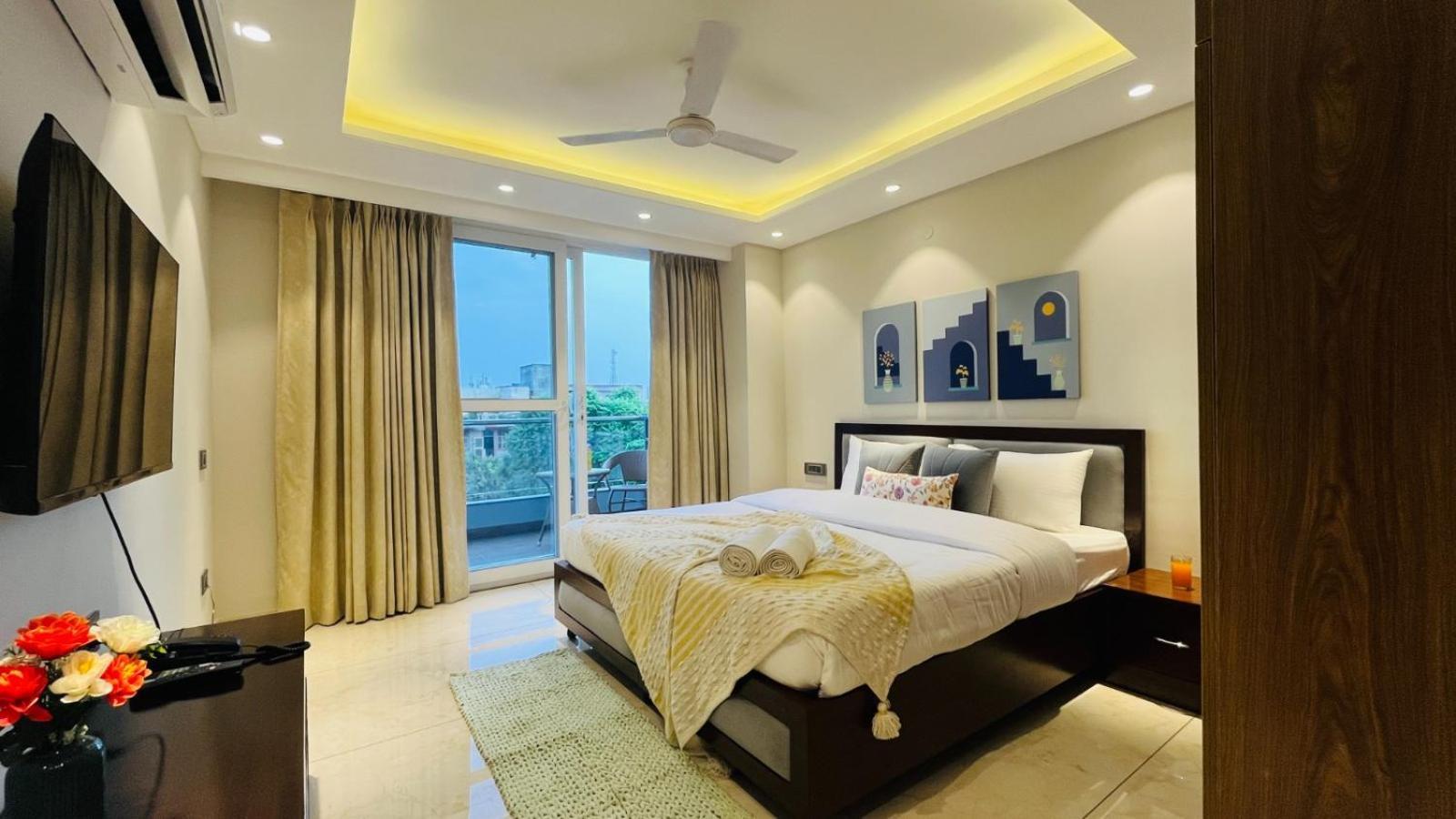 Zen Suites Gurgaon - Luxe Stays Collection Buitenkant foto
