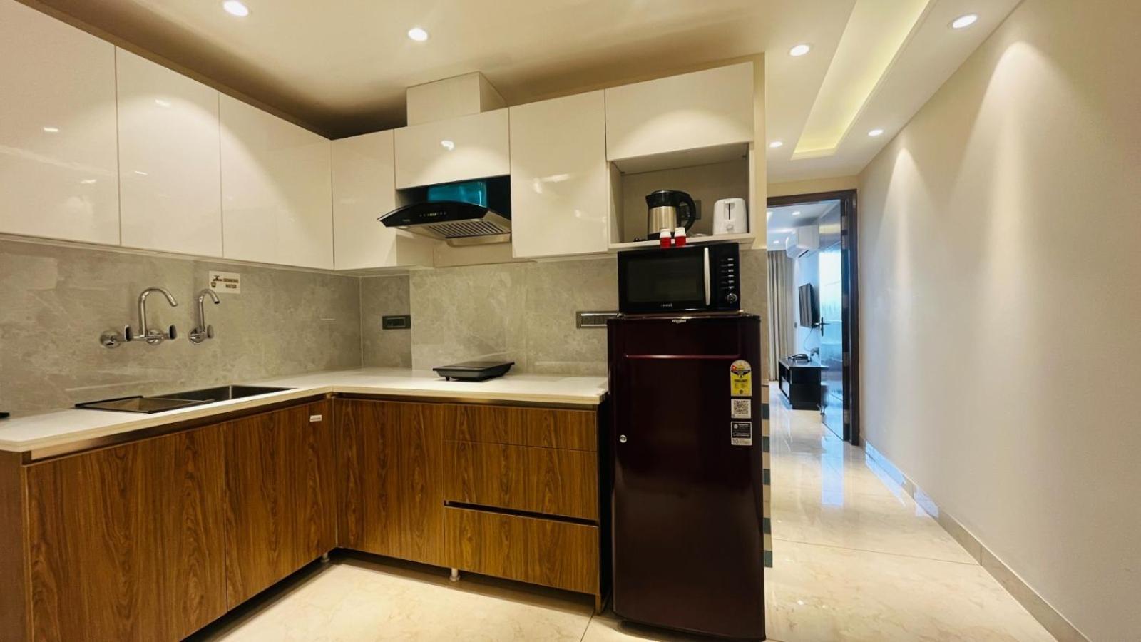 Zen Suites Gurgaon - Luxe Stays Collection Buitenkant foto